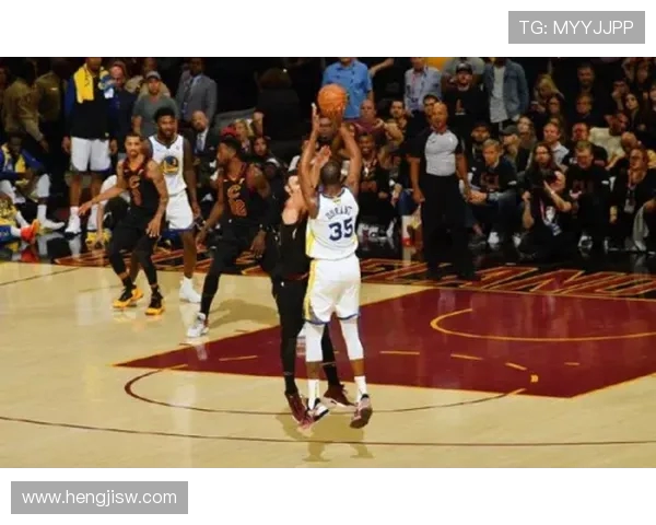 2018年NBA总决赛骑士对勇士精彩比赛录像回顾与分析