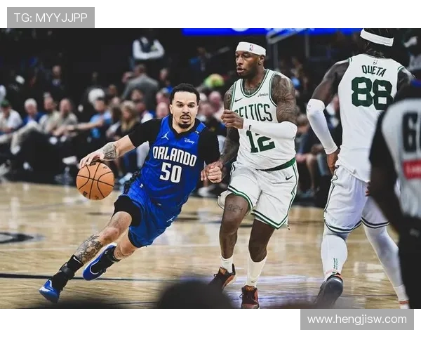 奥兰多与特球队对决精彩回顾及赛事分析